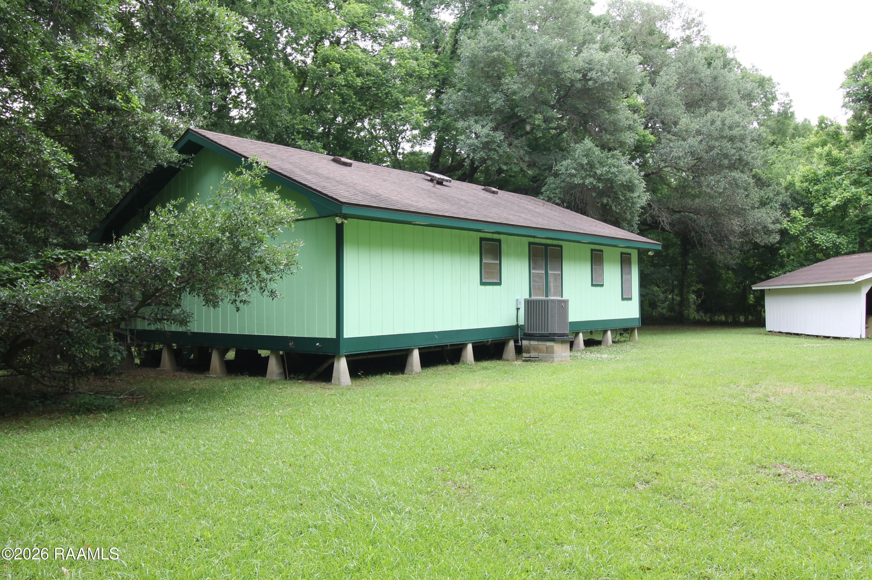 320 Frozard Road Arnaudville, LA 70512 - Photo 29 of 33 west