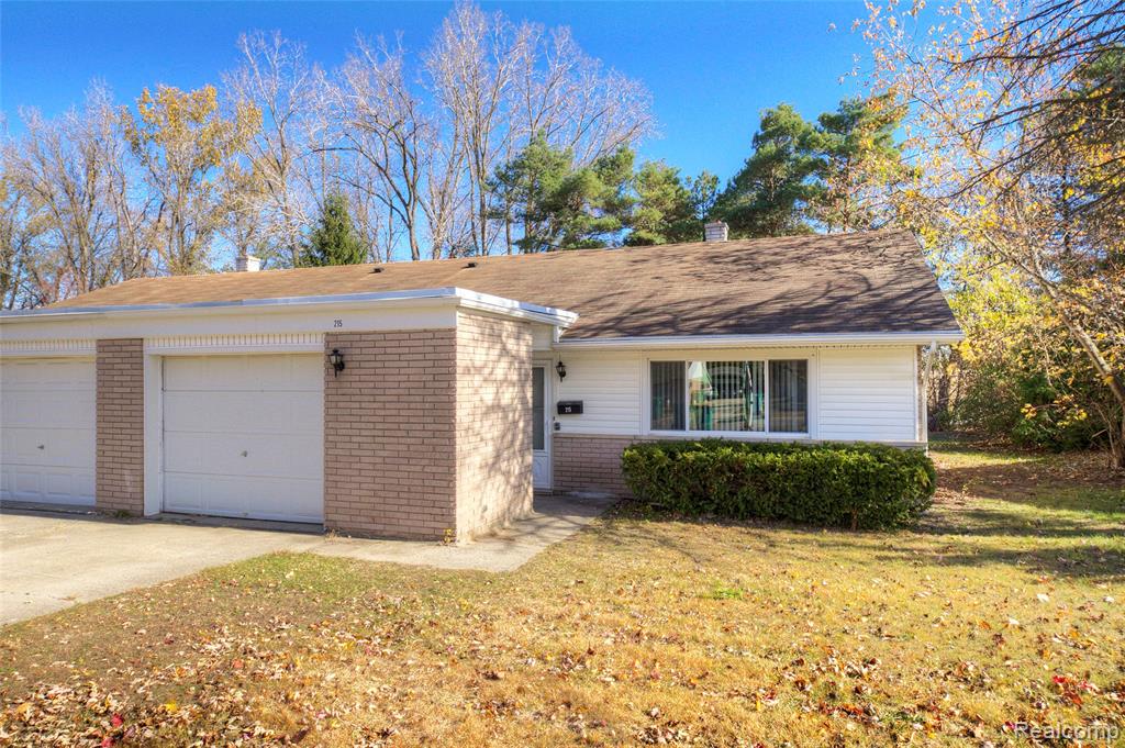 211-215 O'Doherty Road Brighton, MI 48116 - Photo 2 of 22 Gallery Image 2