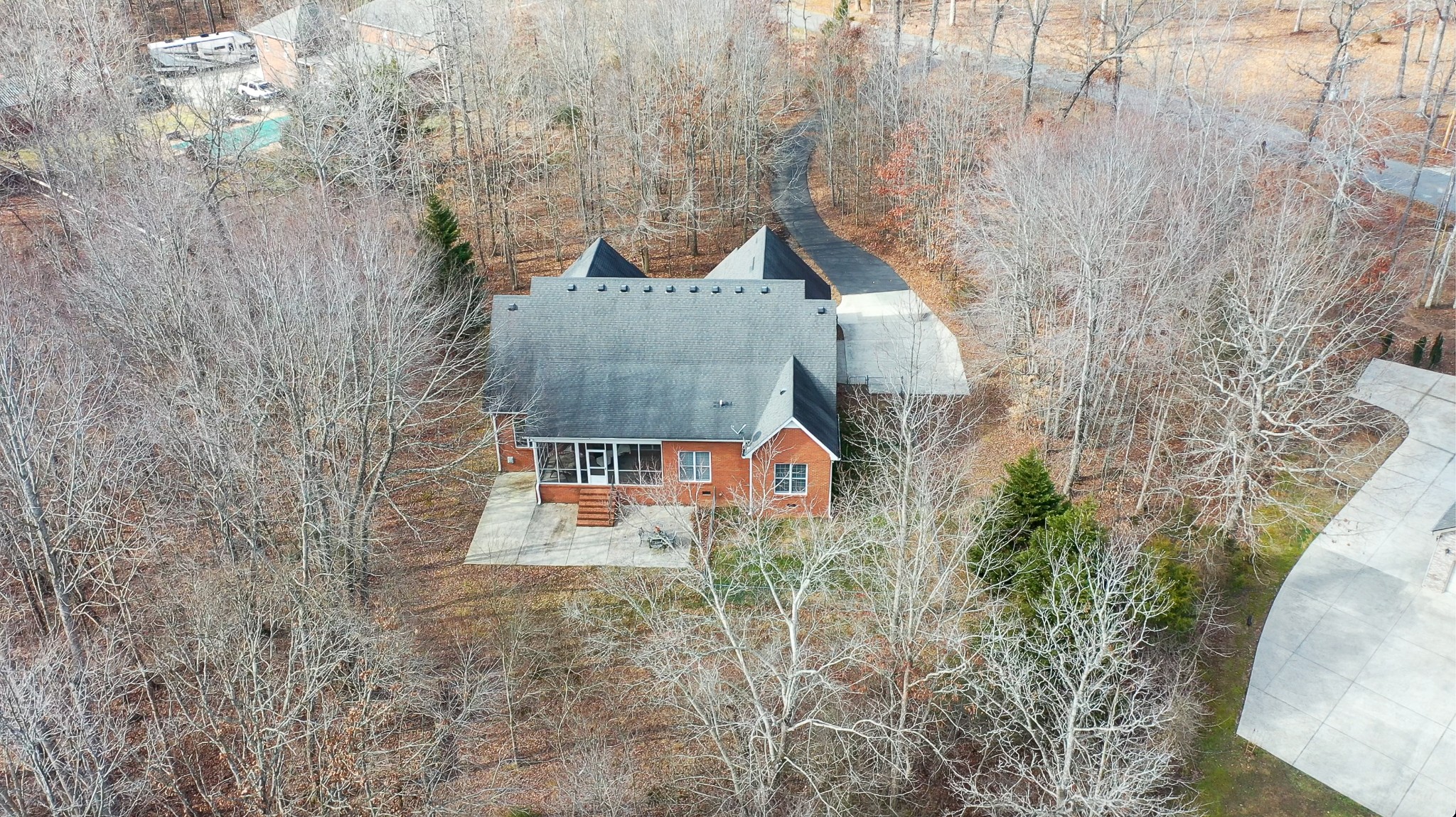 1836 Sears Roebuck Road Tullahoma, TN 37388 - Photo 8 of 52 Gallery Image 8