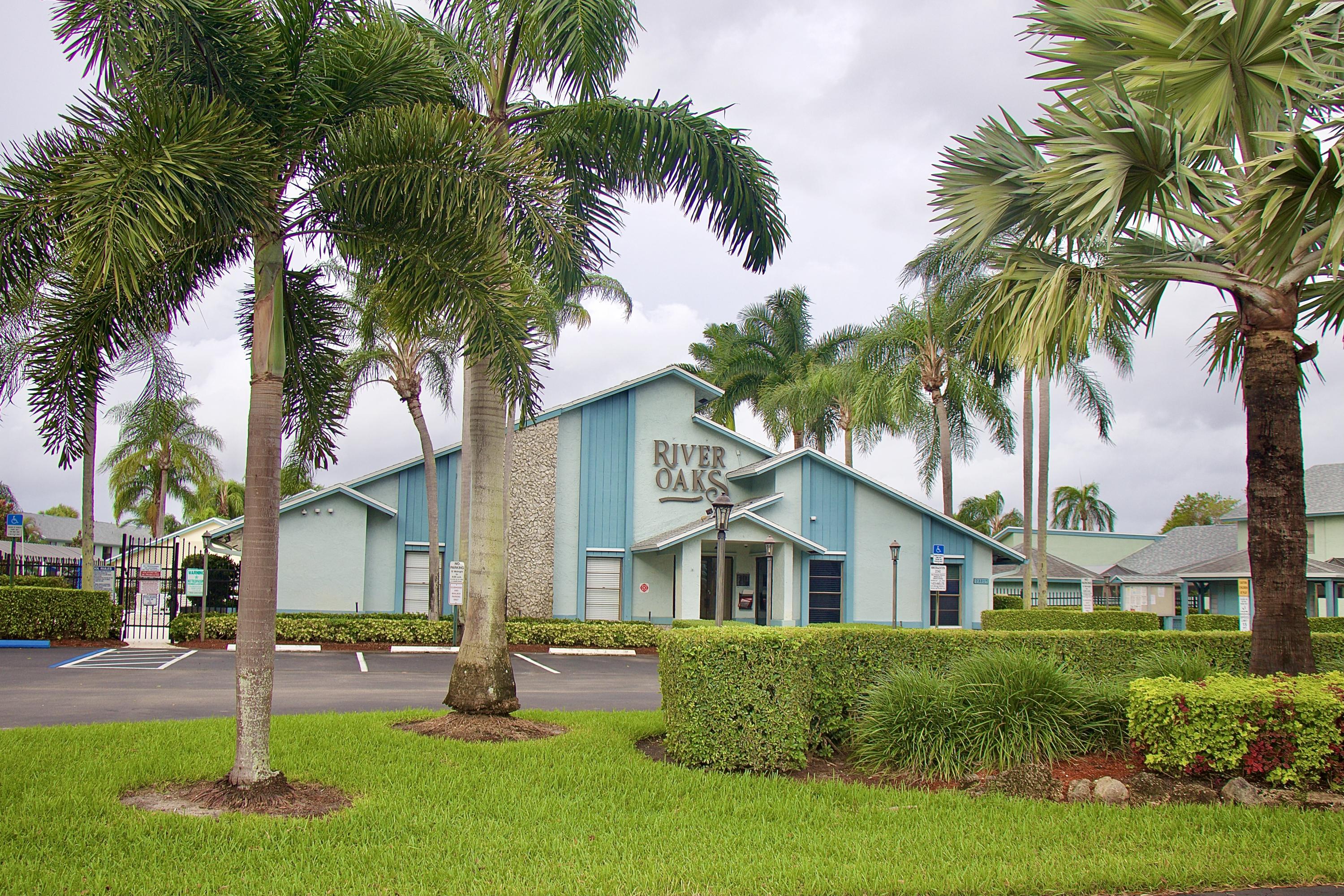 9109 Southwest 21st Street, Unit E Boca Raton, FL 33428 - Photo 25 of 30 399C755C-EC78-4BF9-A5AD-AB76C50C8E69