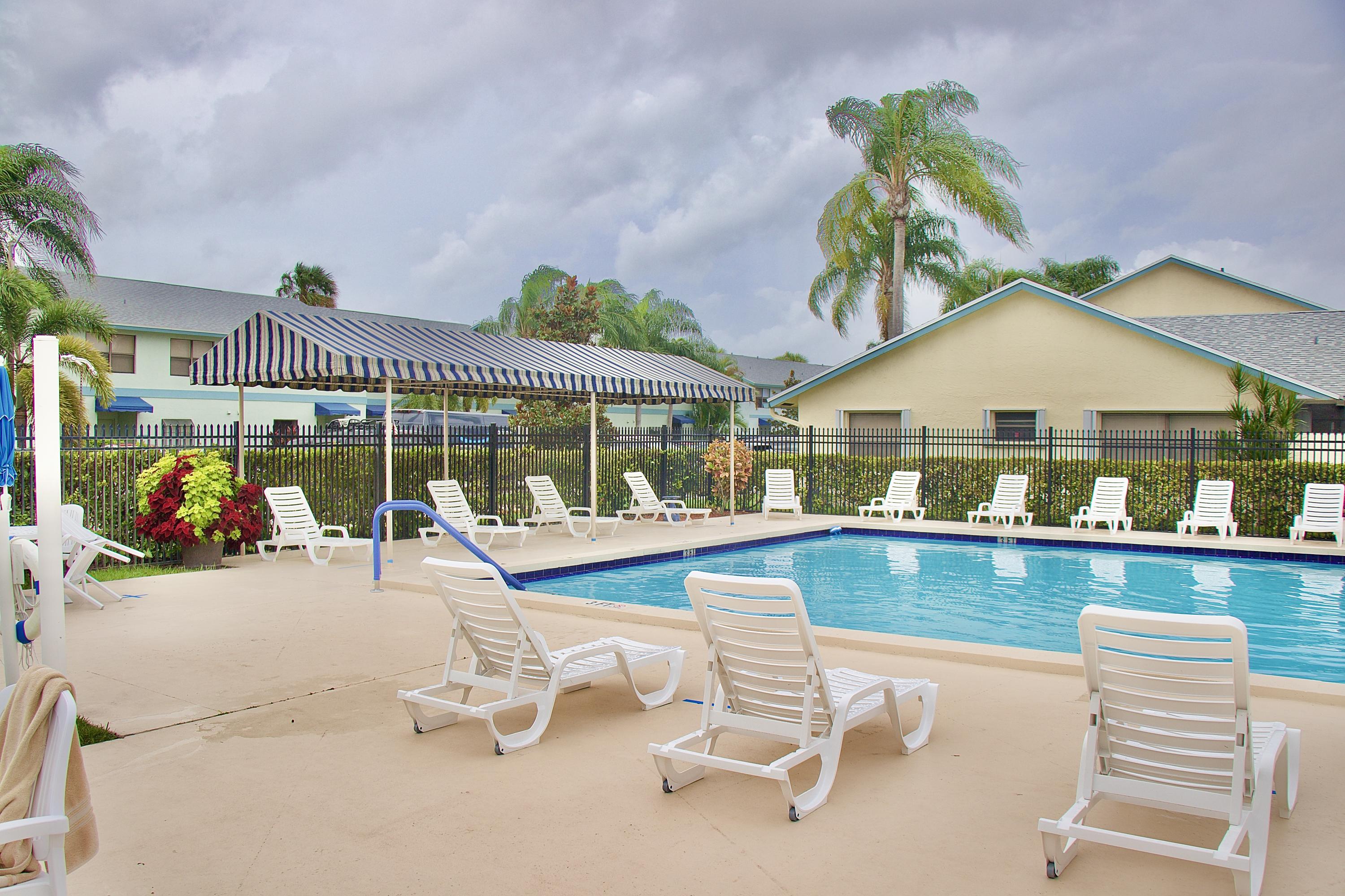 9109 Southwest 21st Street, Unit E Boca Raton, FL 33428 - Photo 28 of 30 69E1E47A-02E4-4B8D-AAF5-4C2B2221284D