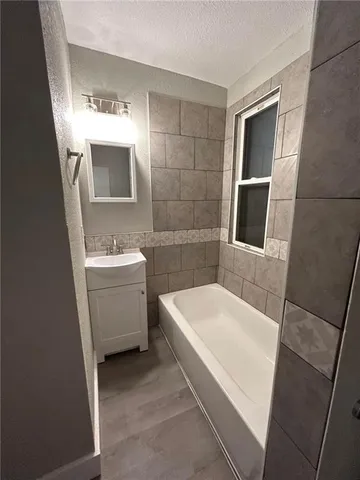 $95,000 | 1509 North 10th Street, St. Joseph, MO 64501