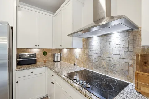 $650,000 | 8003 Forest Hills Drive, Spring Hill, TN 37174