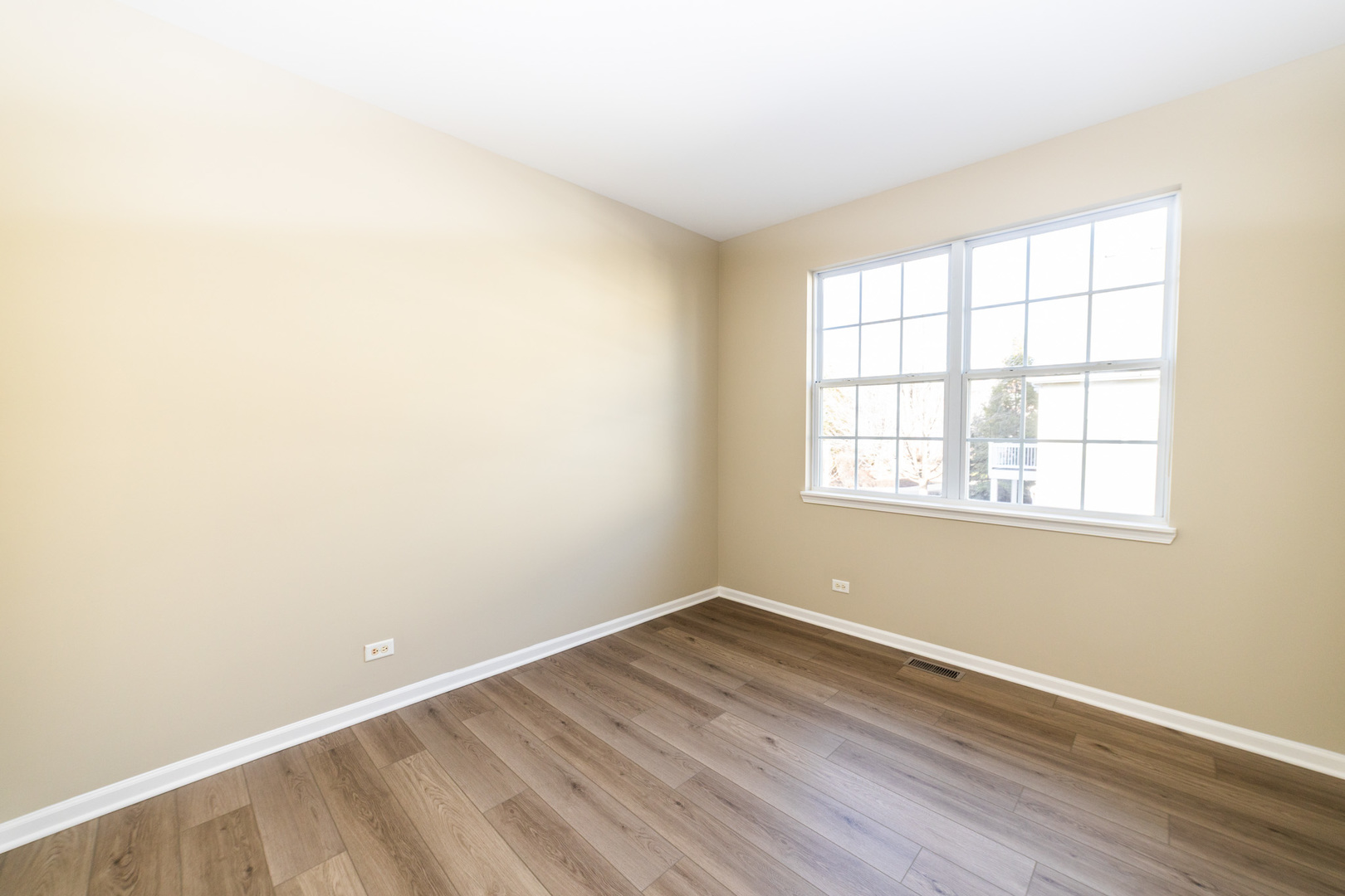 4325 Timber Ridge Court Joliet, IL 60431 - Photo 8 of 16