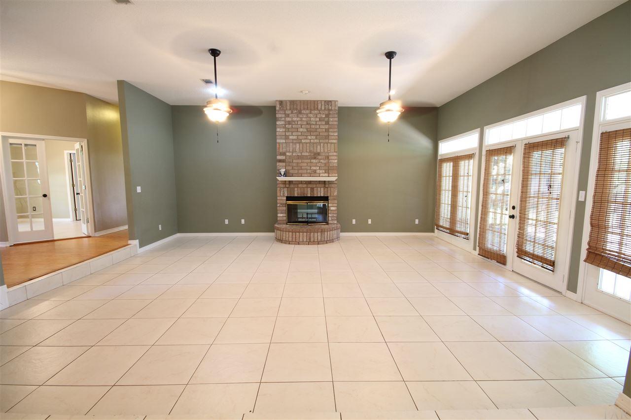 8862 Burning Tree Road Pensacola, FL 32514 - Photo 19 of 37