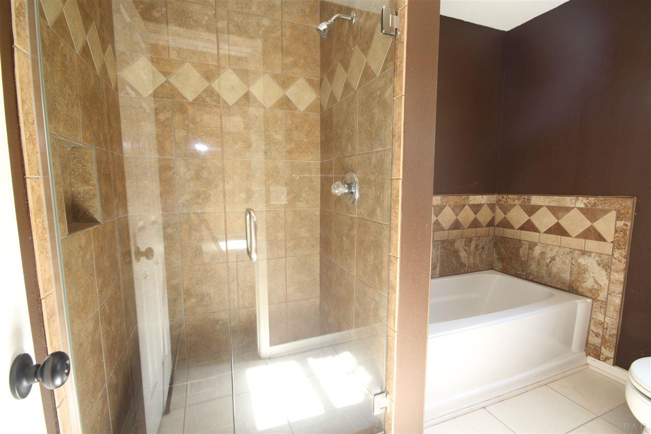 8862 Burning Tree Road Pensacola, FL 32514 - Photo 30 of 37
