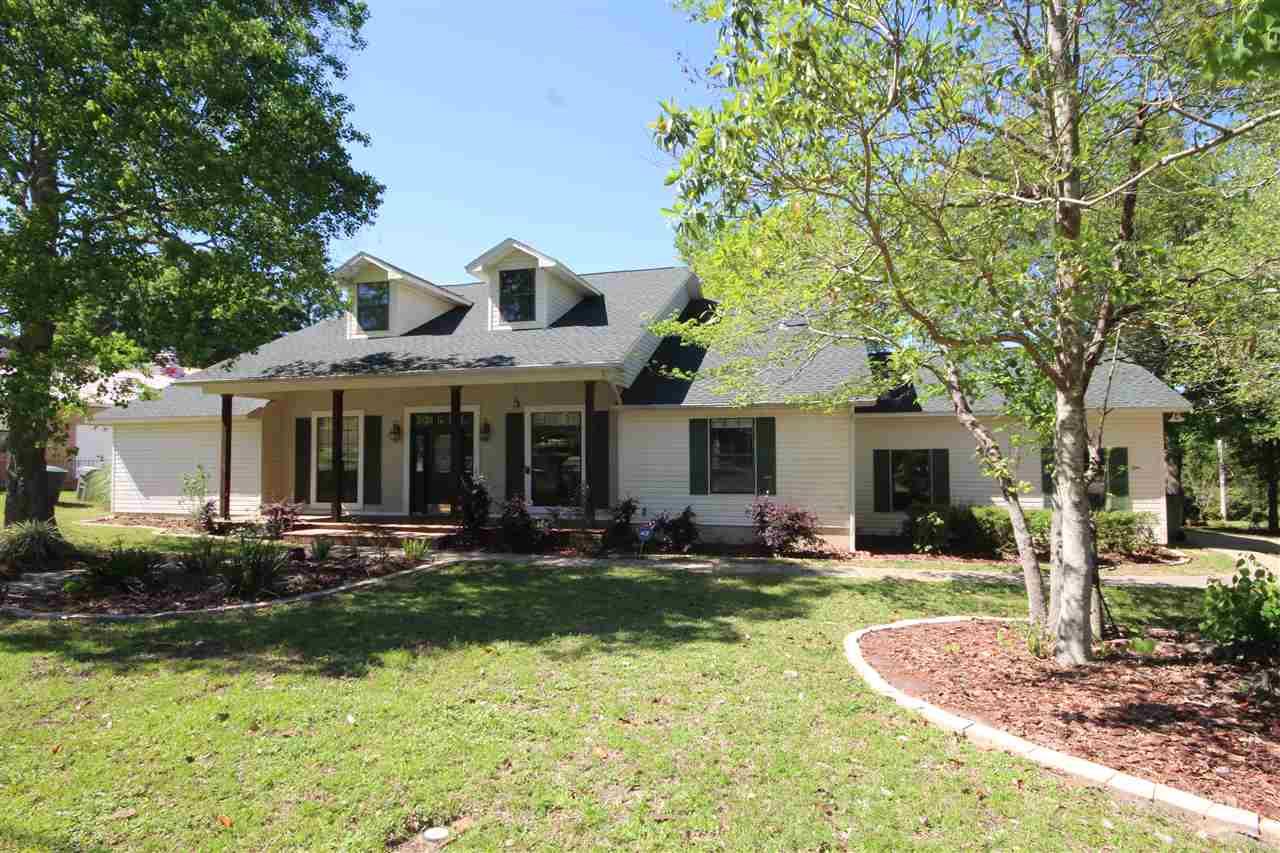 8862 Burning Tree Road Pensacola, FL 32514 - Photo 3 of 37