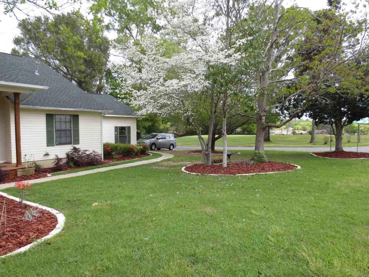 8862 Burning Tree Road Pensacola, FL 32514 - Photo 6 of 37