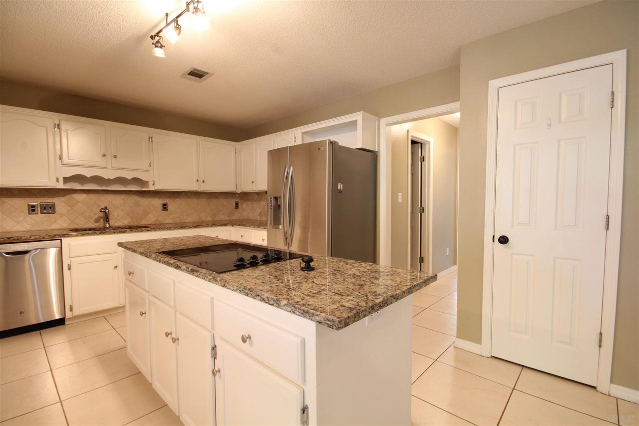 8862 Burning Tree Road Pensacola, FL 32514 - Photo 10 of 37