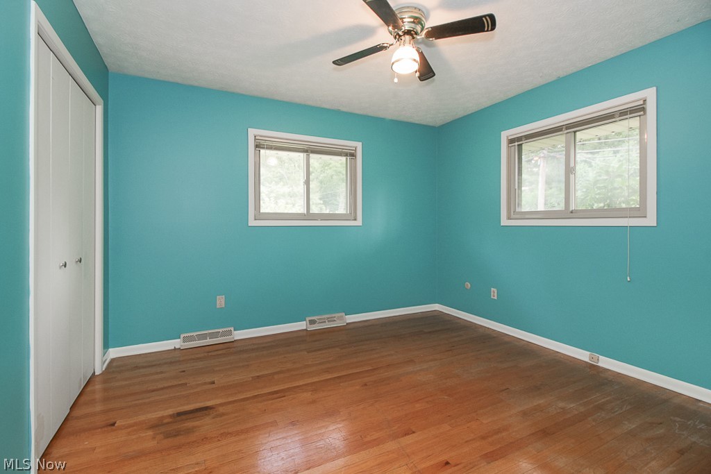 975 Roland Road Lyndhurst, OH 44124 - Photo 16 of 30