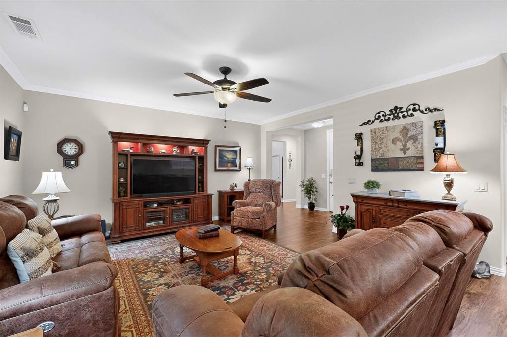 9100 Perimeter Street Denton, TX 76207 - Photo 7 of 40