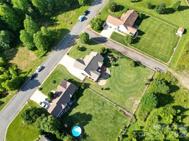 $2,300 | 141 Logan Ridge Drive, Statesville, NC 28677