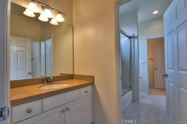 $5,800 | 11516 Venezia Way, Porter Ranch, CA 91326