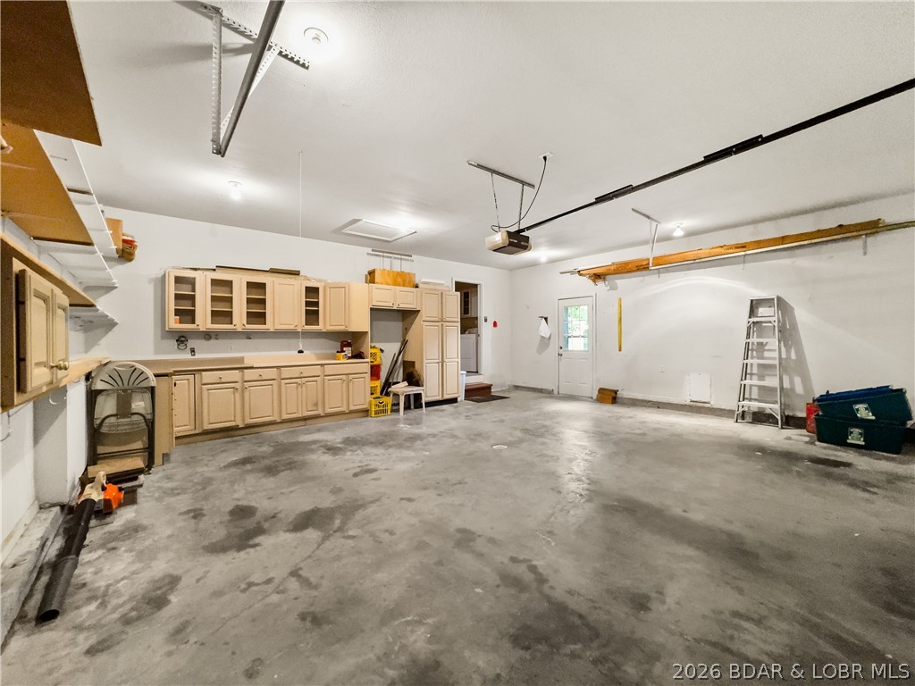2209 Standing Rock Road Camdenton, MO 65020 - Photo 52 of 70 Garage