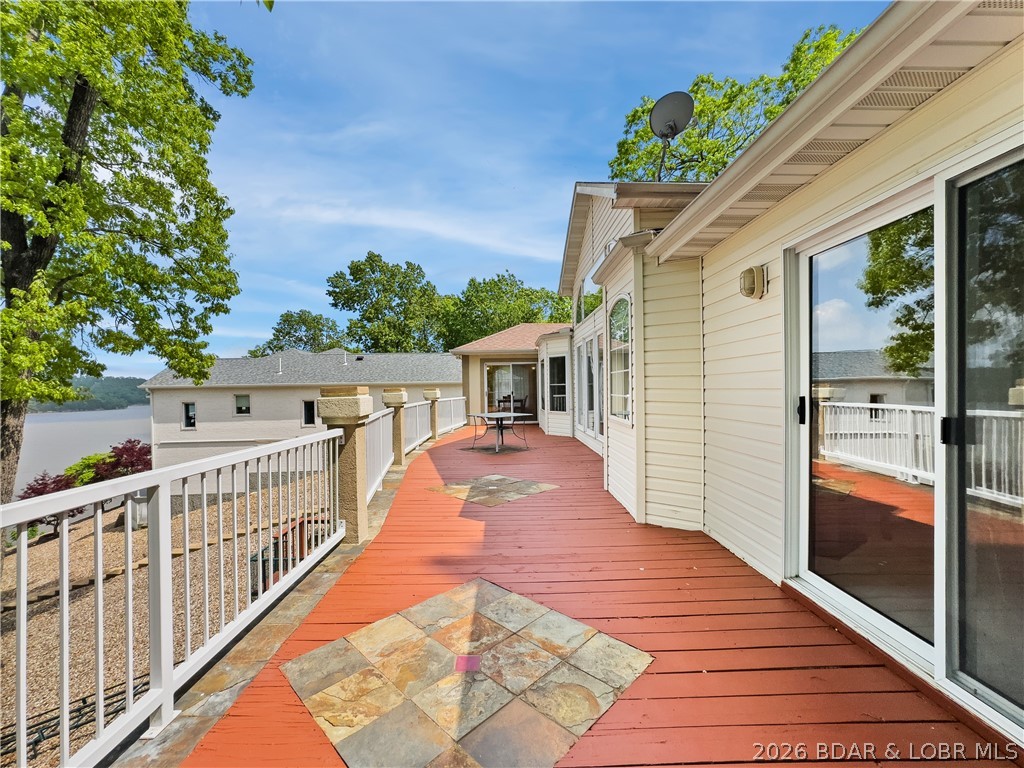 2209 Standing Rock Road Camdenton, MO 65020 - Photo 53 of 70 Large Top Deck