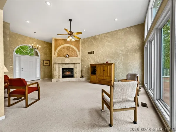 $990,000 | 2209 Standing Rock Road, Camdenton, MO 65020