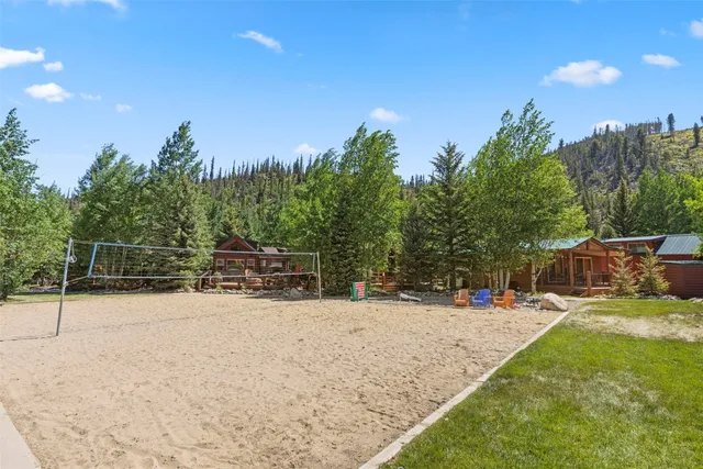 a view of outdoor space yard and patio