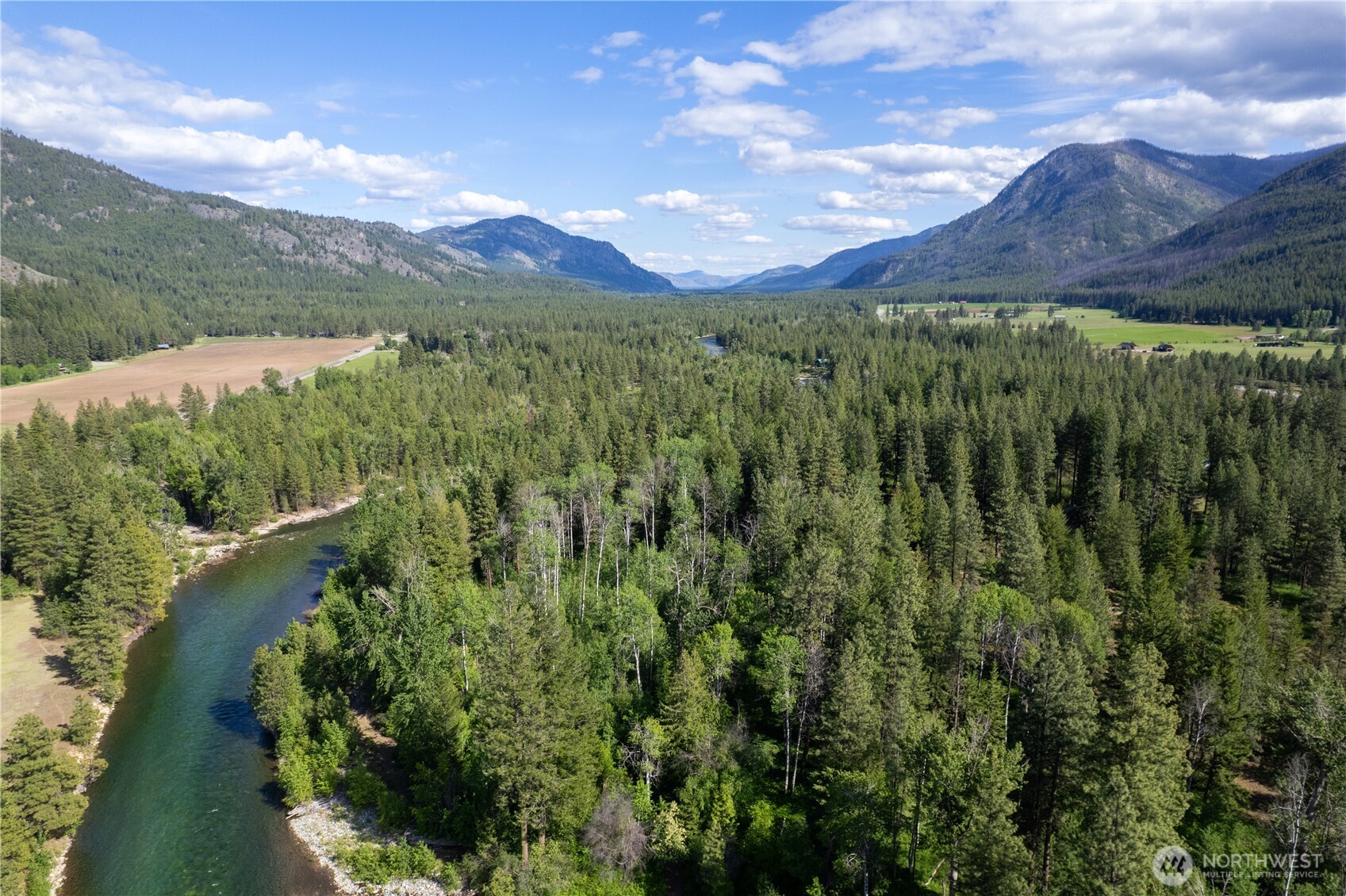 18 Deer Run Loop Road Winthrop, WA 98862 - Photo 3 of 40 Gallery Image 3