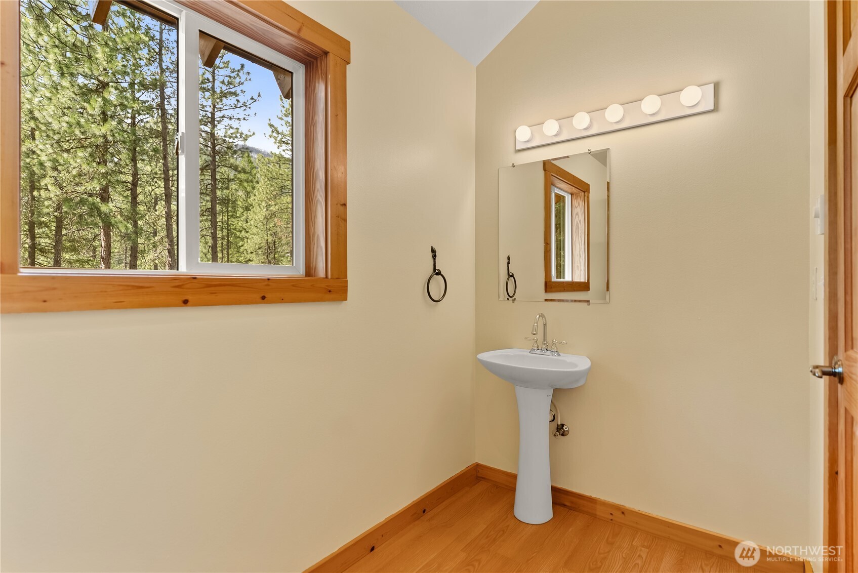 18 Deer Run Loop Road Winthrop, WA 98862 - Photo 34 of 40 Gallery Image 34