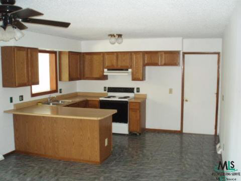8882 Folkert Road Algonac, MI 48001 - Photo 8 of 12 475434-7.JPG