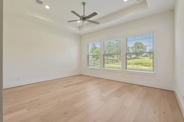 $814,990 | 25216 Pleasant Retreat Court, Montgomery, TX 77356