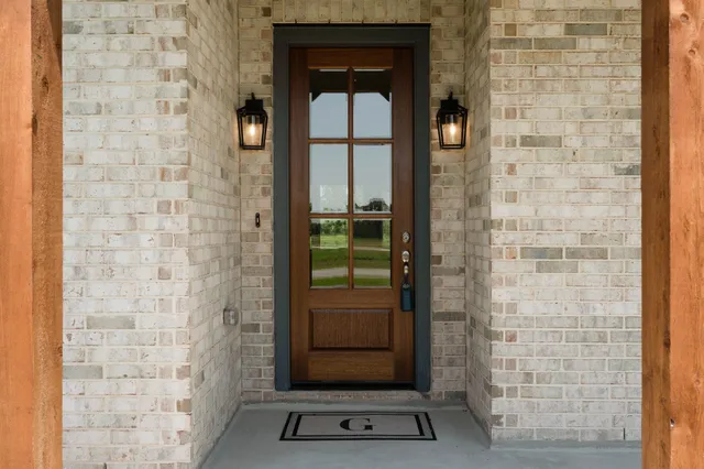 $814,990 | 25216 Pleasant Retreat Court, Montgomery, TX 77356