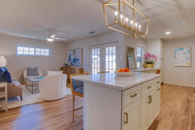 $3,000 | 5473 Anita Street, Dallas, TX 75206