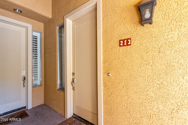 $410,000 | 10655 North 9th Street, Unit 213, Phoenix, AZ 85020