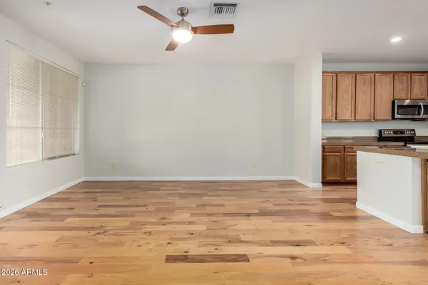 $410,000 | 10655 North 9th Street, Unit 213, Phoenix, AZ 85020