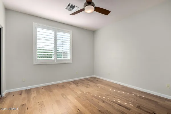 $410,000 | 10655 North 9th Street, Unit 213, Phoenix, AZ 85020