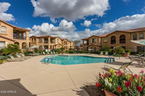 $410,000 | 10655 North 9th Street, Unit 213, Phoenix, AZ 85020