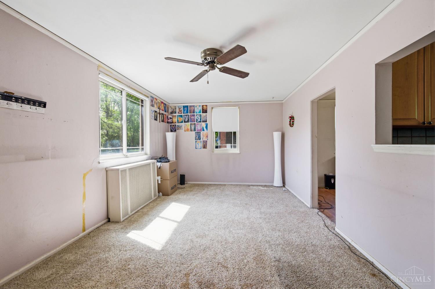 17 Andover Road Cincinnati, OH 45218 - Photo 4 of 36