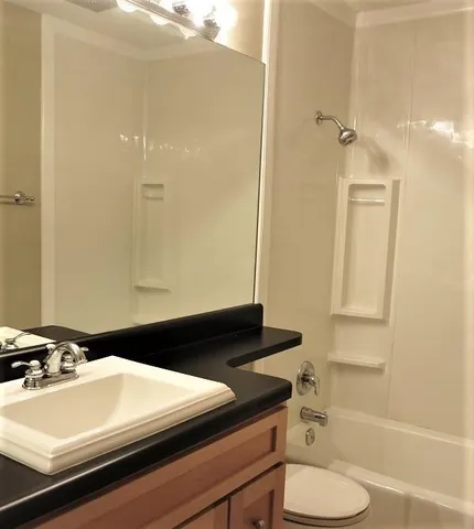 $1,150,000 | 4143-4157 Roanoke Road, Kansas City, MO 64111