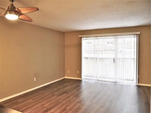 $1,150,000 | 4143-4157 Roanoke Road, Kansas City, MO 64111