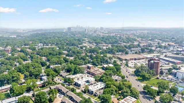 $1,150,000 | 4143-4157 Roanoke Road, Kansas City, MO 64111