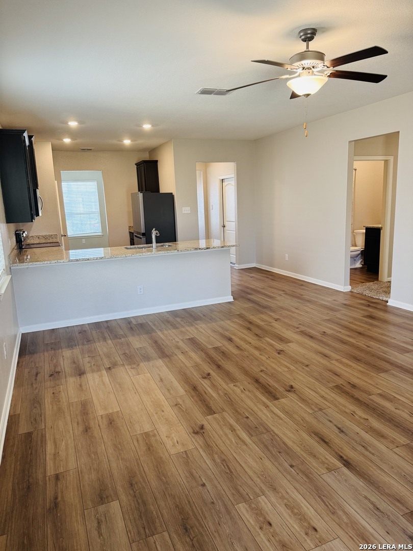 9219 Bennett Forest Converse, TX 78109 - Photo 13 of 29