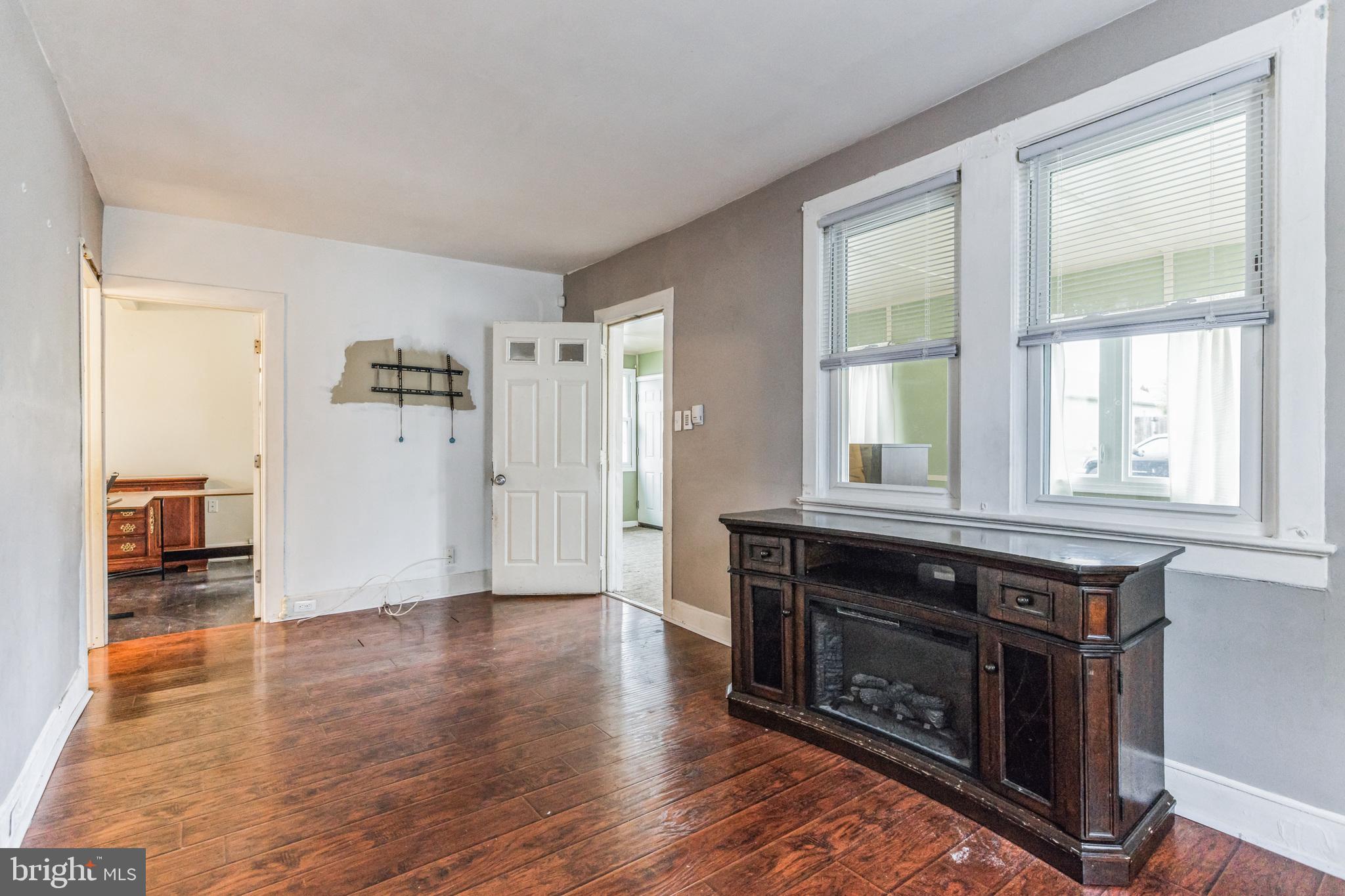 528 Sycamore Avenue Croydon, PA 19021 - Photo 8 of 25