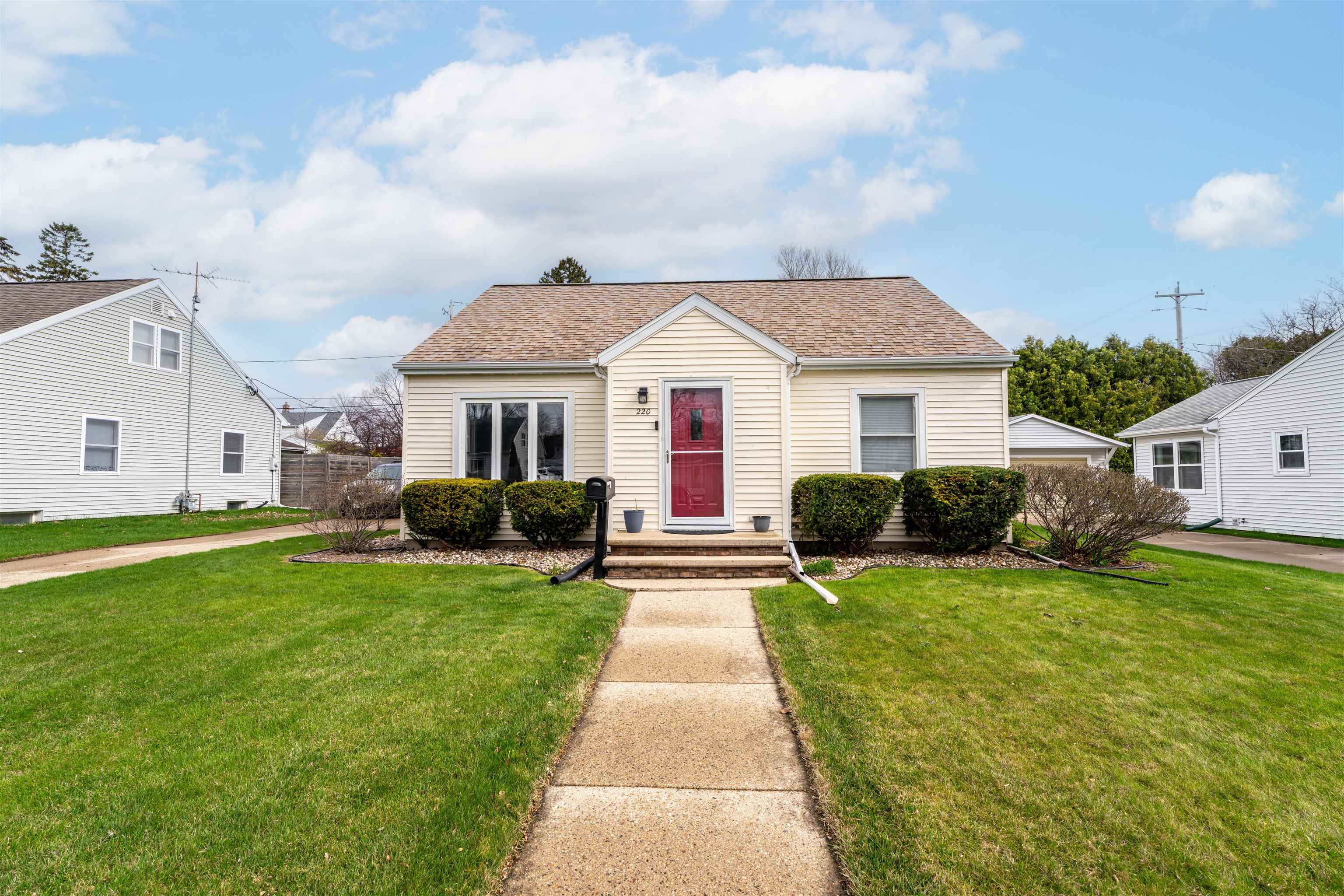 220 East Lindbergh Street Appleton, WI 54911 - Photo 1 of 1 Gallery Image 1