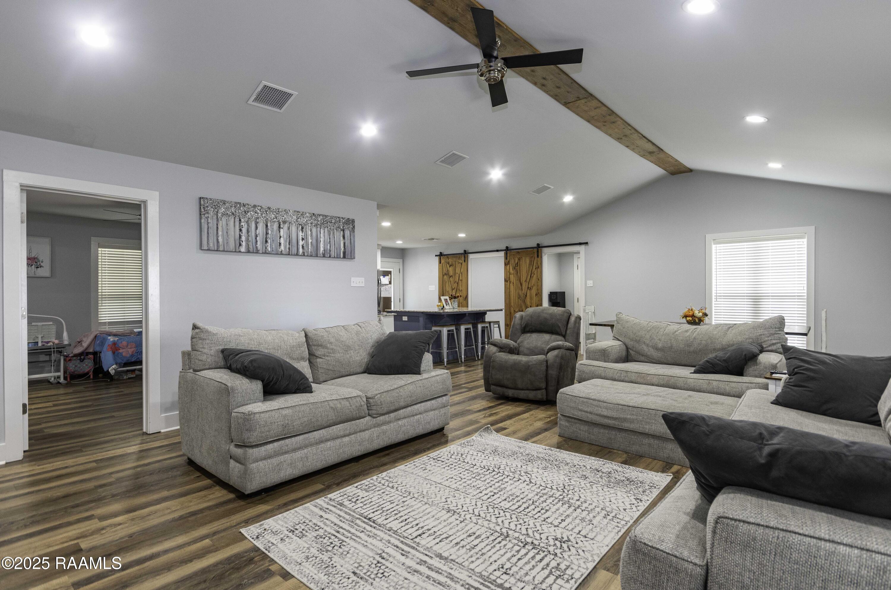 101 Vatican Road Carencro, LA 70520 - Photo 17 of 39 Living Room 4