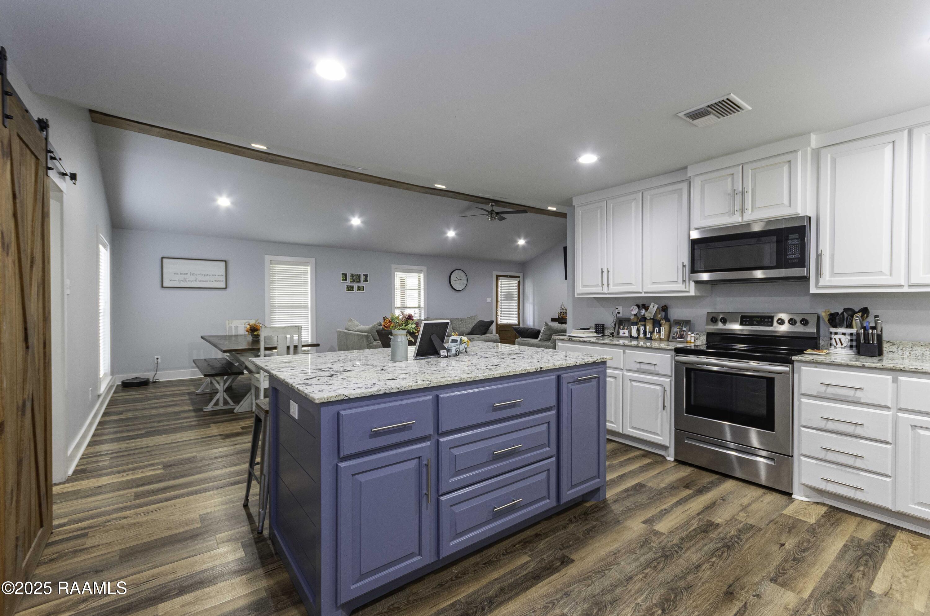 101 Vatican Road Carencro, LA 70520 - Photo 8 of 39 Kitchen 4