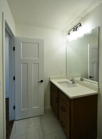 $419,900 | 903 7th Avenue, Wanamingo, MN 55983