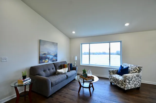 $419,900 | 903 7th Avenue, Wanamingo, MN 55983