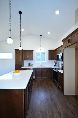 $419,900 | 903 7th Avenue, Wanamingo, MN 55983