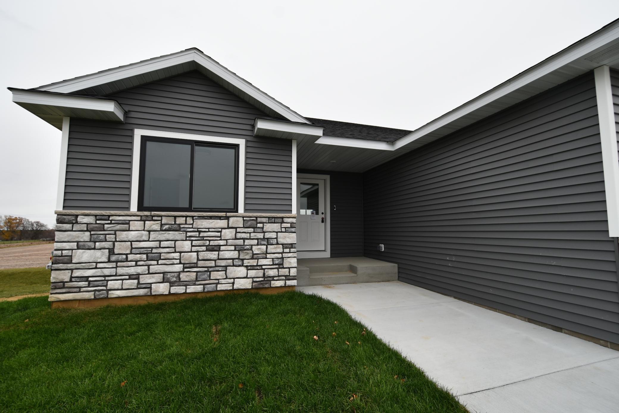 903 7th Avenue Wanamingo, MN 55983 - Photo 4 of 46
