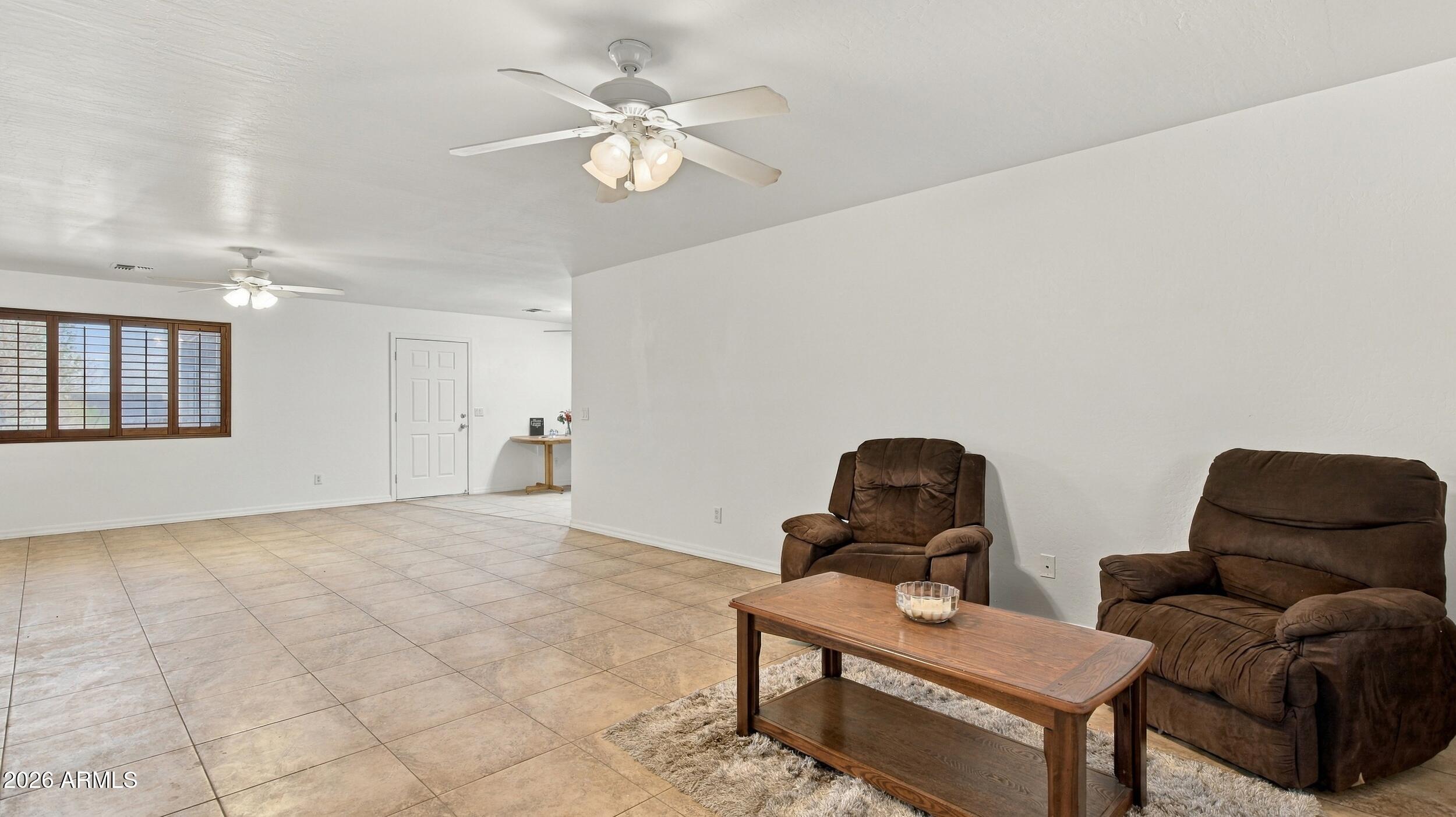 3527 East Batten Road Eloy, AZ 85131 - Photo 6 of 33 6_batten_rd_1697