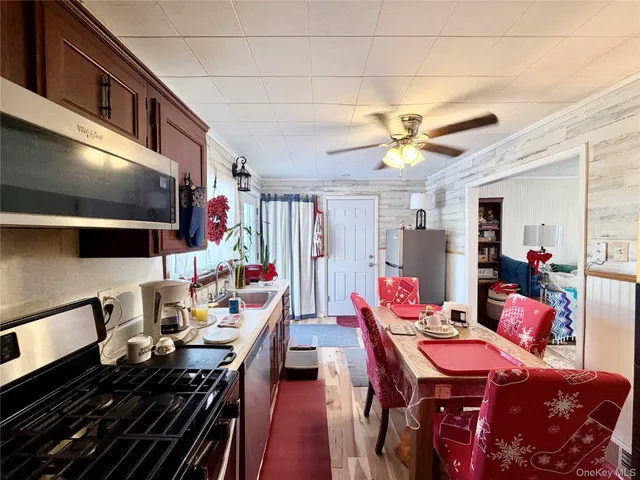 $275,000 | 16 Gariss Street, Port Jervis, NY 12771