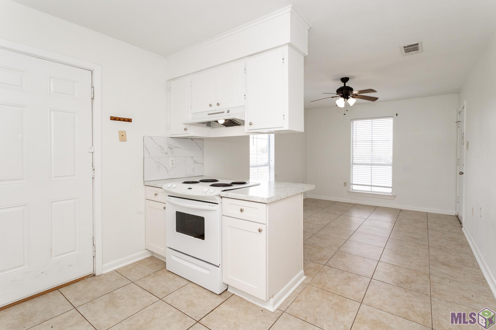 3431 Brightside Drive Baton Rouge, LA 70820 - Photo 8 of 17