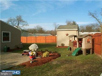1104 West Valleybrook Road Cherry Hill, NJ 08034 - Photo 11 of 12 Exterior Back