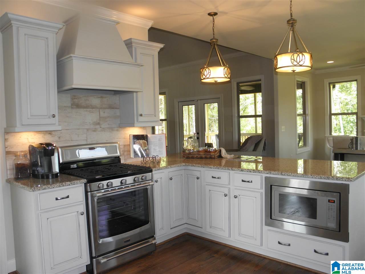 237 Grey Oaks Drive Pelham, AL 35124 - Photo 11 of 18