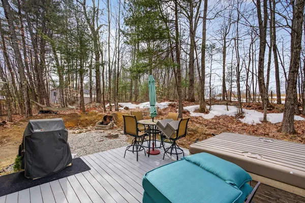 $435,000 | 44 Stone Brooke Drive, Mechanic Falls, ME 04256